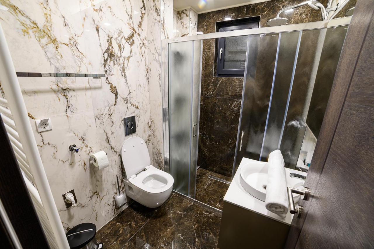 Apartmani Milanovic Биелина Экстерьер фото